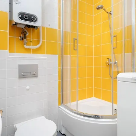 Appartamento Konarskiego Blisko Jeziora Maltanskiego By Renters