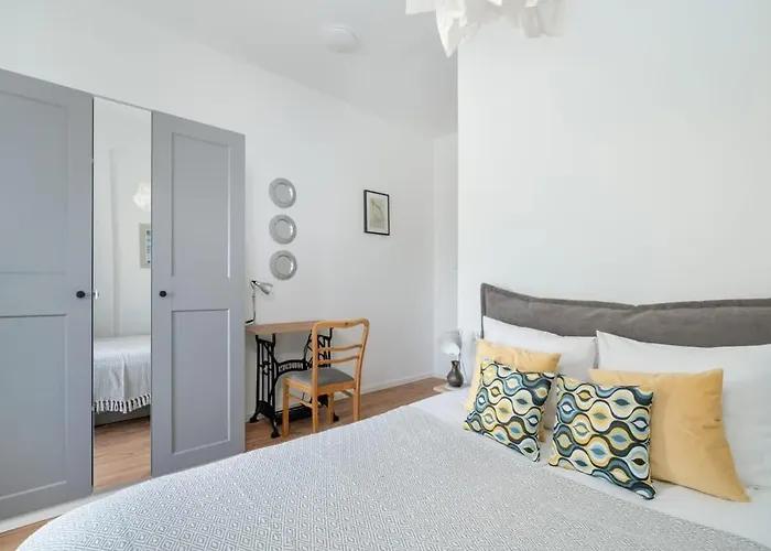 Konarskiego Blisko Jeziora Maltanskiego By Renters Διαμέρισμα